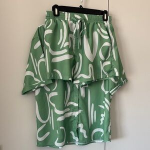 Amazon Green and White Abstract Print Set
